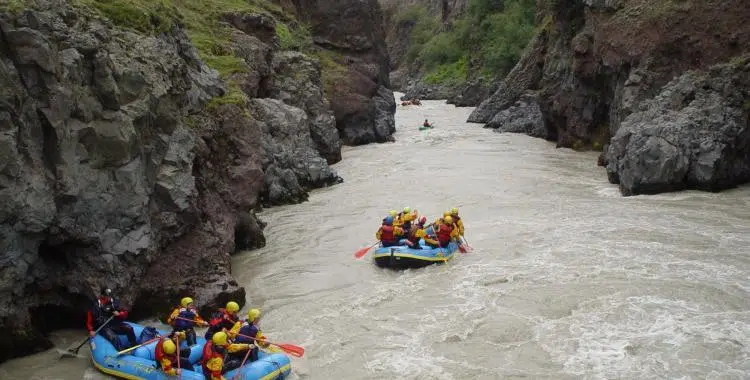 The gorge of the Eastern Glacial River