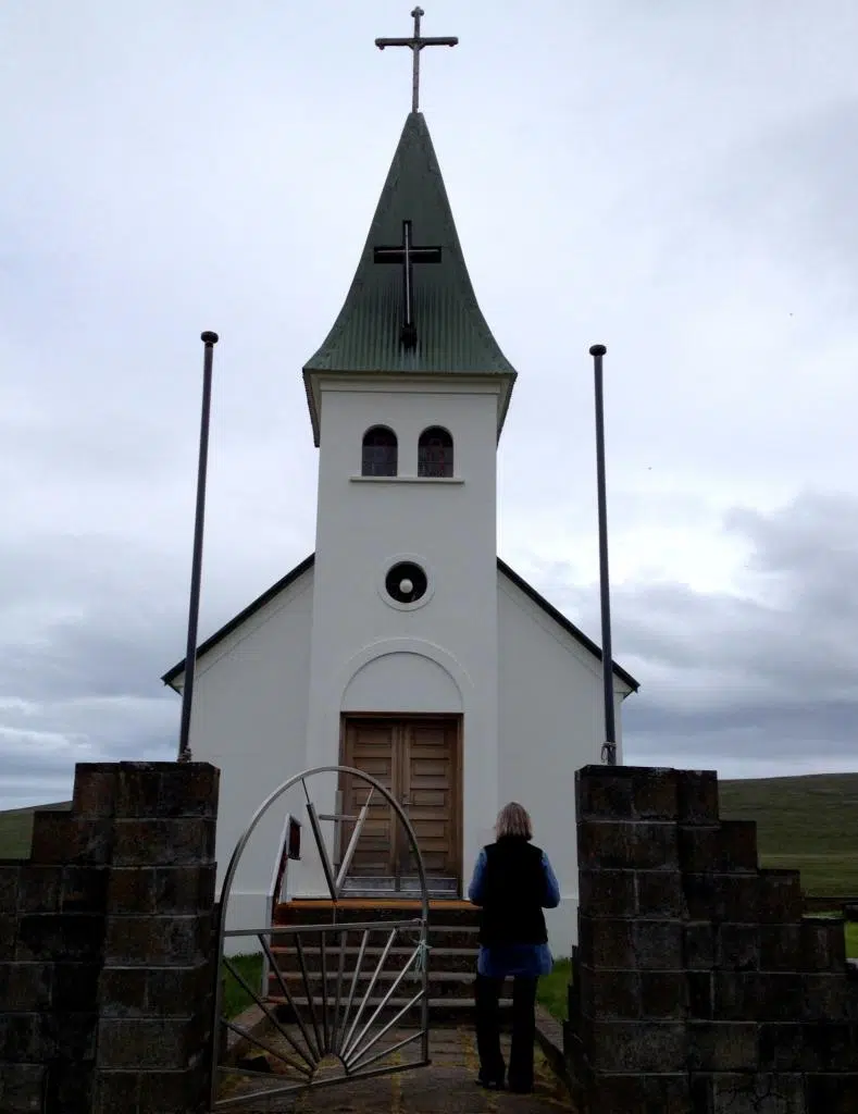 Tjorn Church (photo credit: Bev S.)