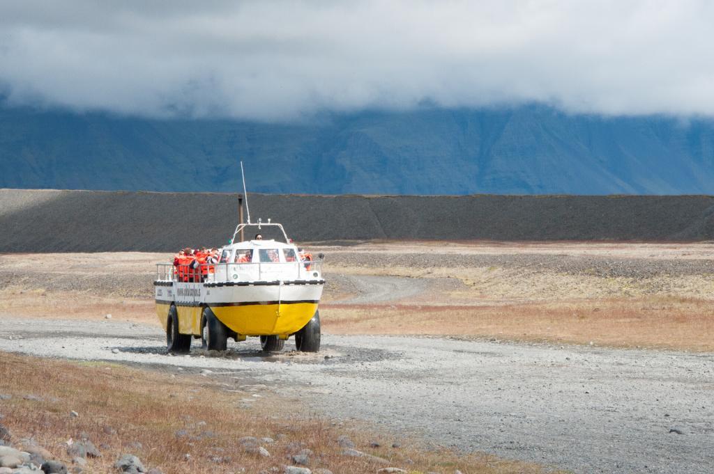 Amphibious Boat takes you to an adventure.