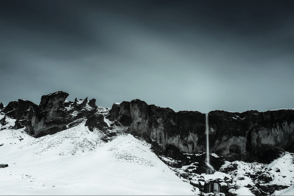 One of the most impressive site for a farm is Foss á Síðu in the South East of Iceland.