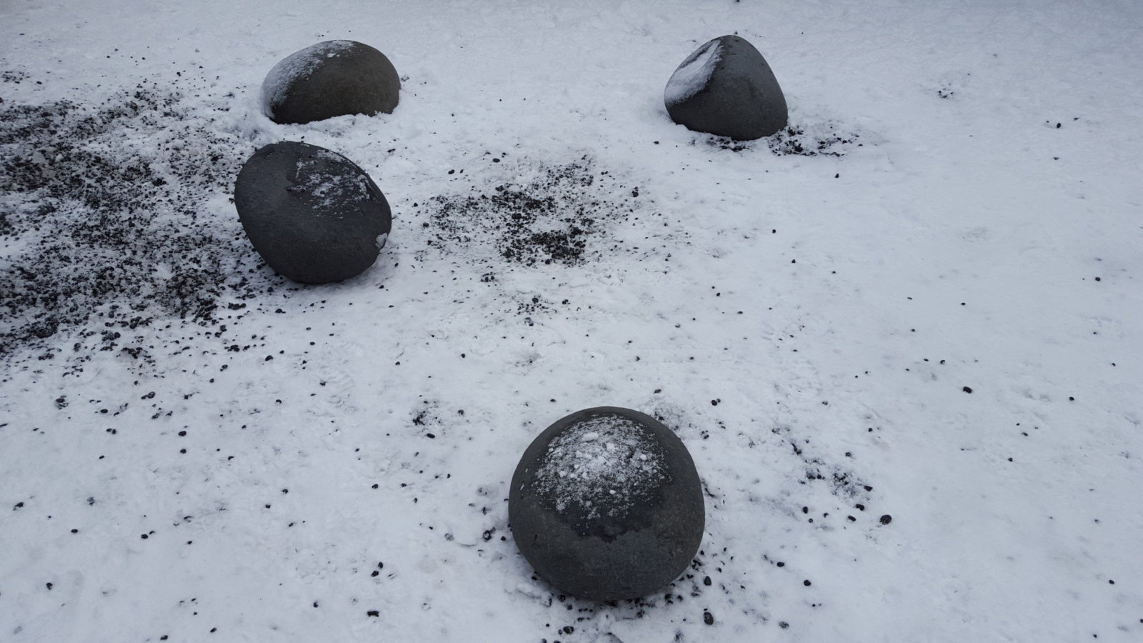 Heavy stones which fishermen used to measure their strength. Their weight ranges from from 23 KG to 155 KG (!)