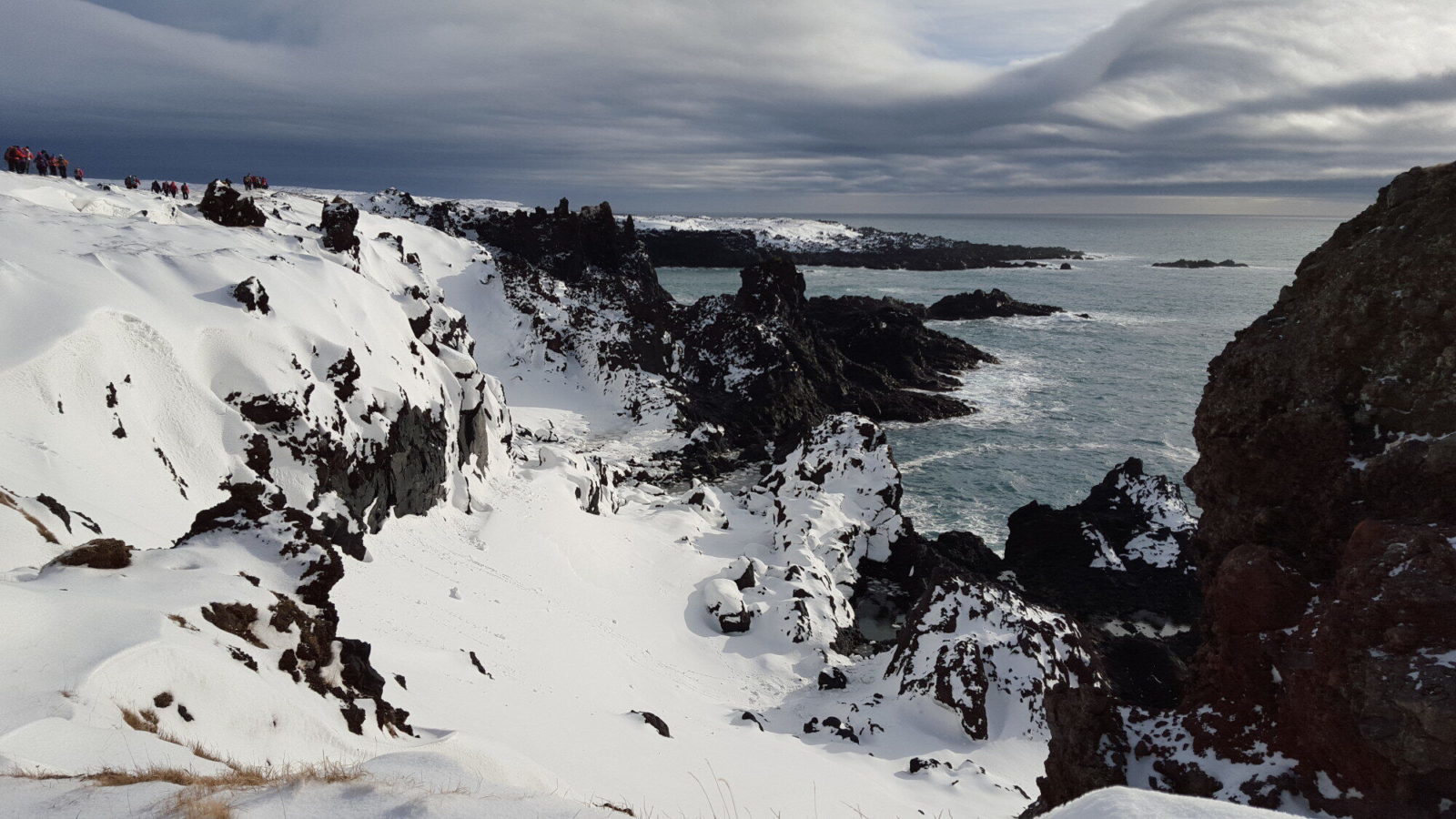 Wintry beach.