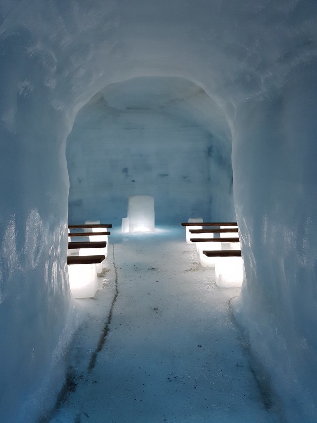 Chapel of love. And Ice.