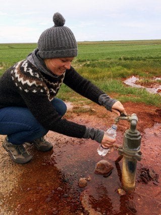 Getting bubbly water straight from the ground.