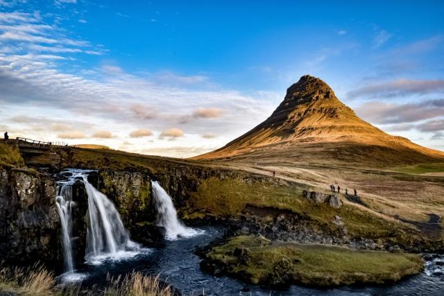 Kirkjufell mountain near Grundarfjörður town on the Snæfellsnes peninsula.