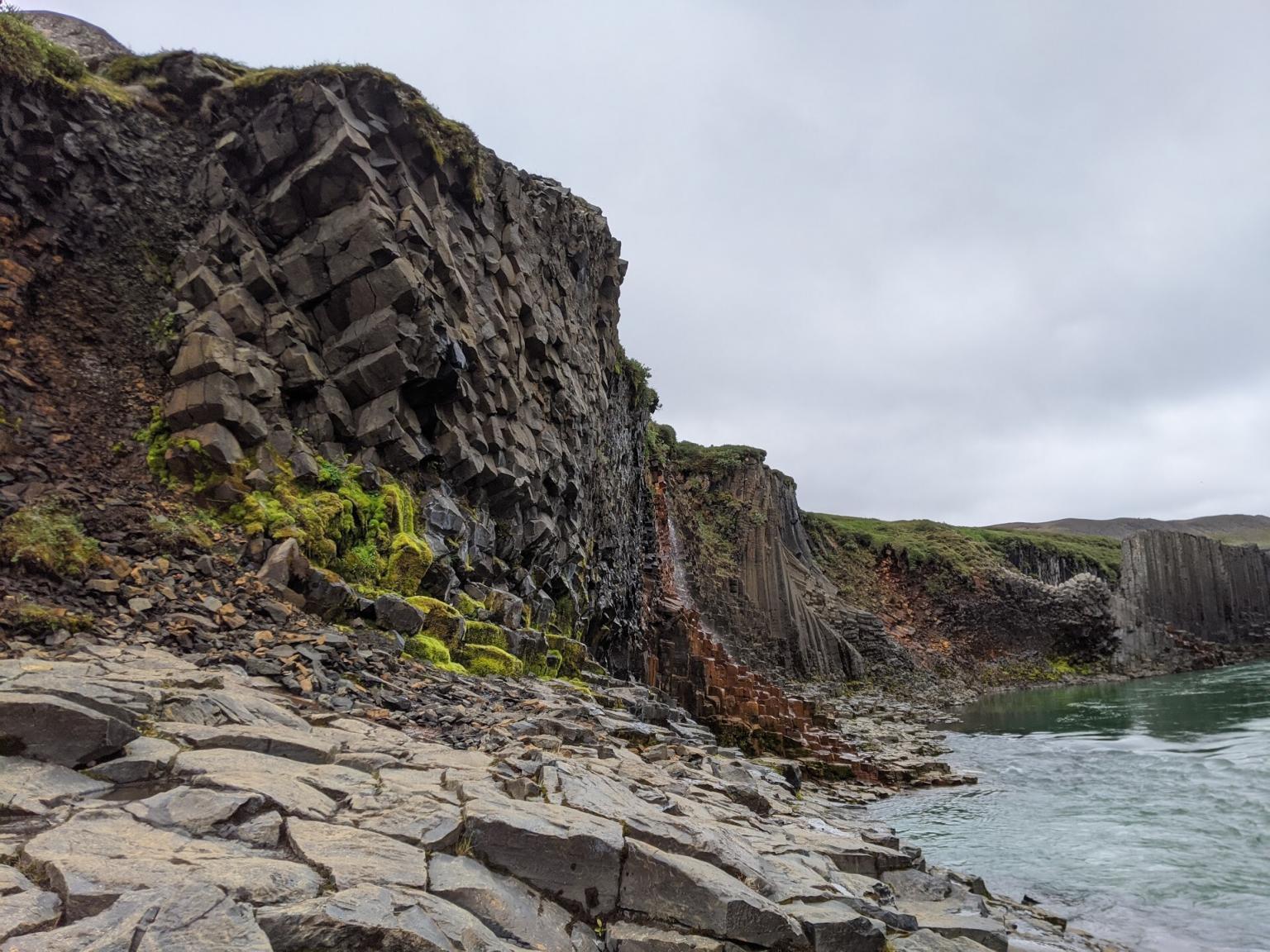 Stuðlagil Canyon is an masterpiece of Icelandic nature