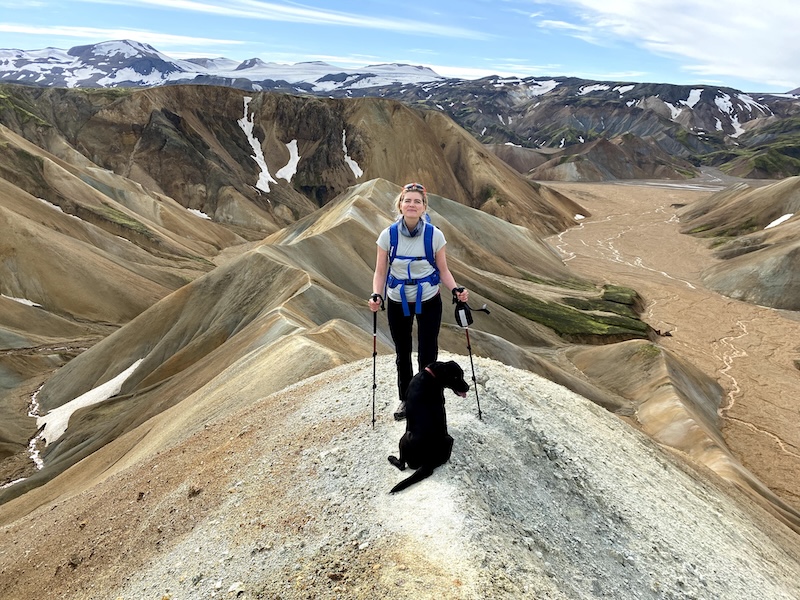 Hildur with a friend on a hiking trail near Landmannalaugar in the Icelandic highlands.