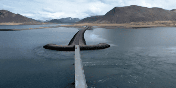 Snæfellsnesvegur bridge close to the town of Grudarfjördur, Iceland.